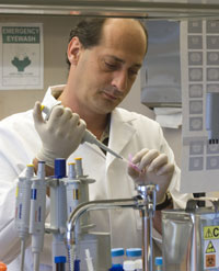 Dr. Mihai Niculescu
