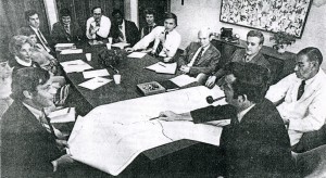 Glenn Wilson (foreground) talks with UNC medical school staff (circa 1972) about a project proposal that led to an $8.5 million contract to establish N.C. AHECs. (Photo courtesy of Andy Berner/AHEC)