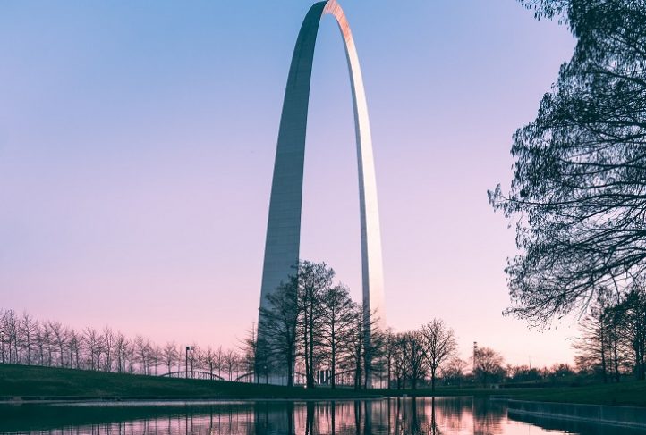 This is the St. Louis arch.